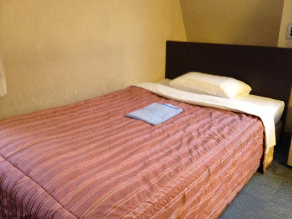 Tourist Hotel Tokyo Værelse billede