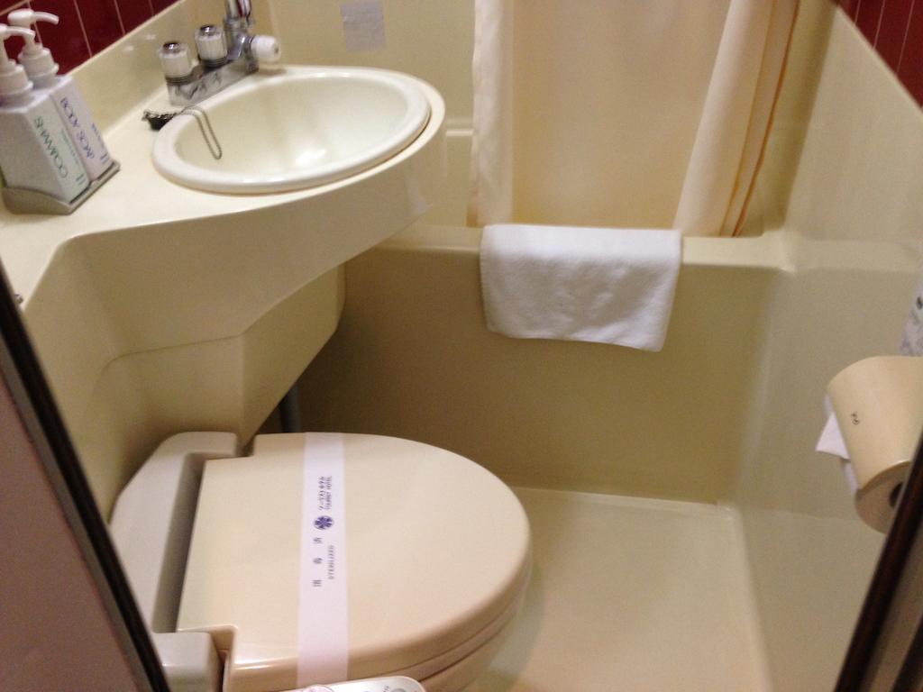 Tourist Hotel Tokyo Eksteriør billede
